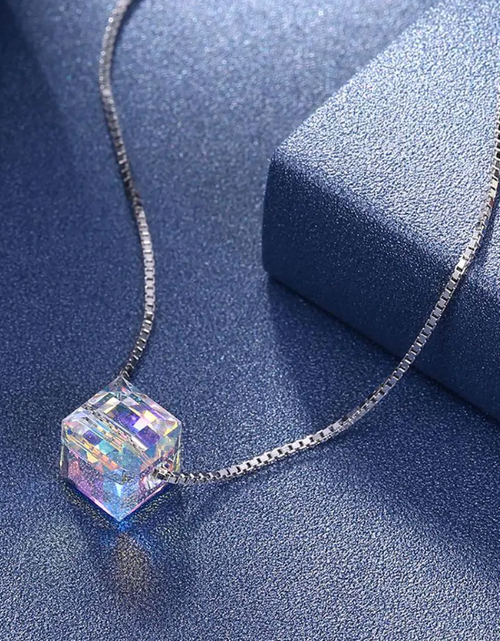 Load image into Gallery viewer, Aurora Crystals Necklace
