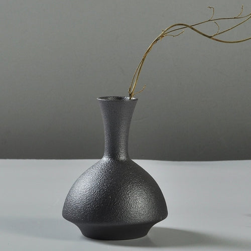 Load image into Gallery viewer, Black Glaze Vase
