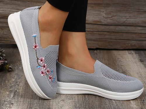 Load image into Gallery viewer, Flower Shoes
