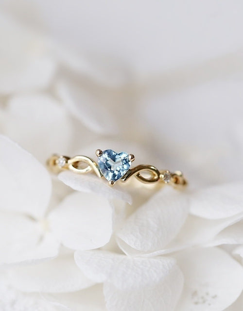 Load image into Gallery viewer, Huitan Simple Heart Ring
