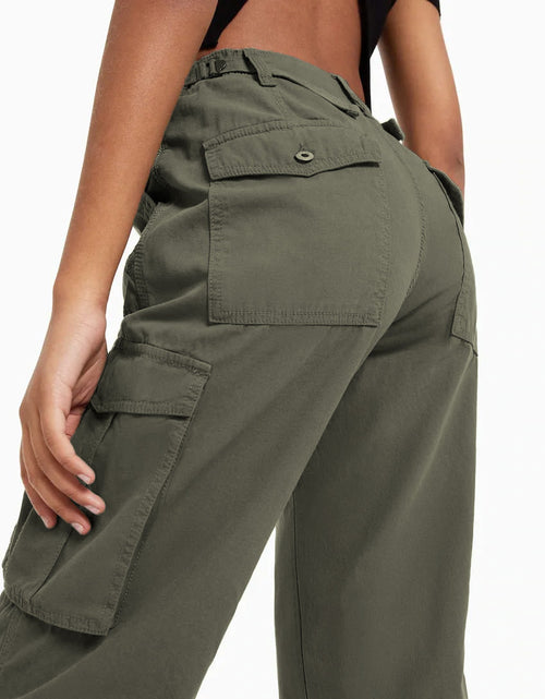 Load image into Gallery viewer, Cargo Pants
