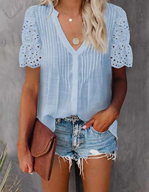 Load image into Gallery viewer, Shirt with Lace and V-neck Emily
