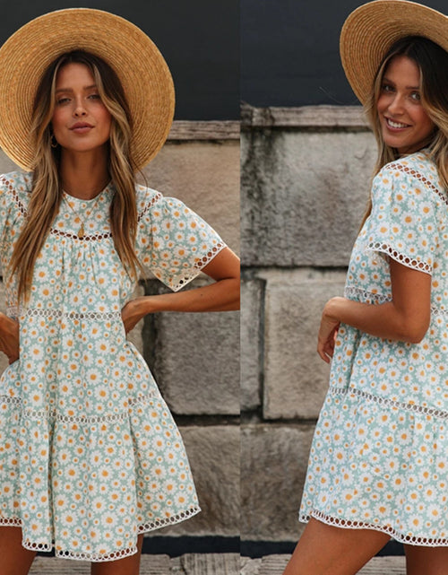 Load image into Gallery viewer, Short Sleeve Summer Floral Dress
