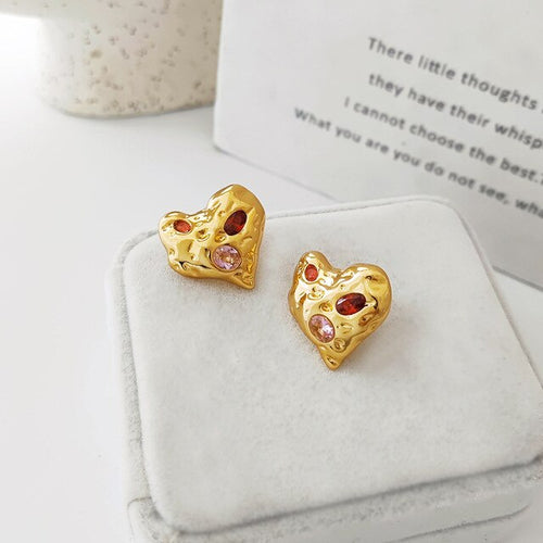 Load image into Gallery viewer, Irregular Heart Stud Earrings
