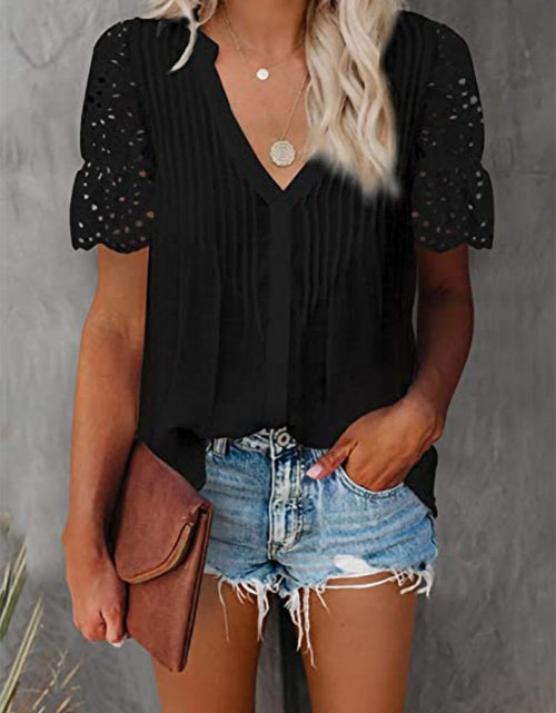 Load image into Gallery viewer, Shirt with Lace and V-neck Emily
