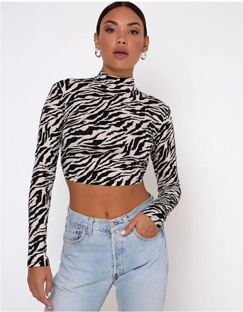 Load image into Gallery viewer, Dragon Printed Women Sexy Crop Top
