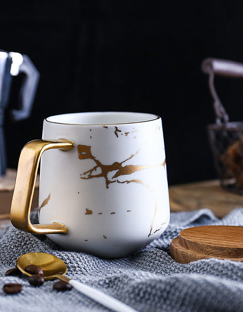 Load image into Gallery viewer, Coffee Mugs Marble Gold Inlay
