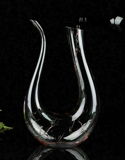 Load image into Gallery viewer, Crystal Wine Decanter Bottle
