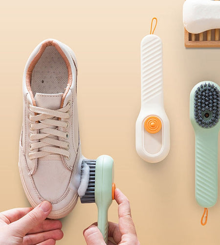 Automatic Liquid Discharge Shoe Brush