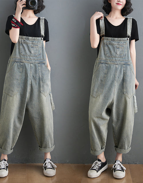 Load image into Gallery viewer, Washed Pockets Denim Jumpsuits
