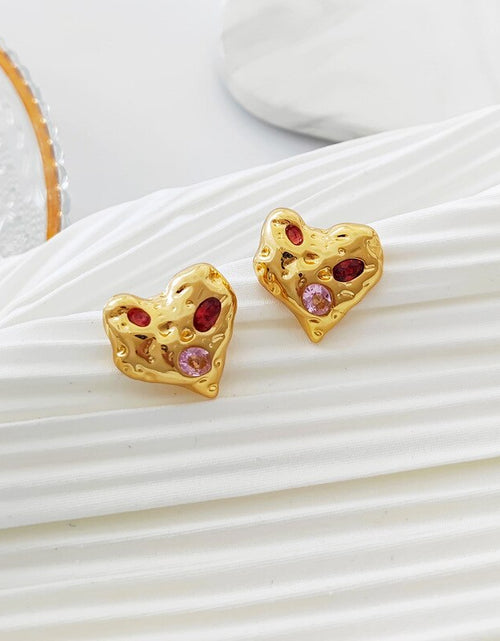 Load image into Gallery viewer, Irregular Heart Stud Earrings
