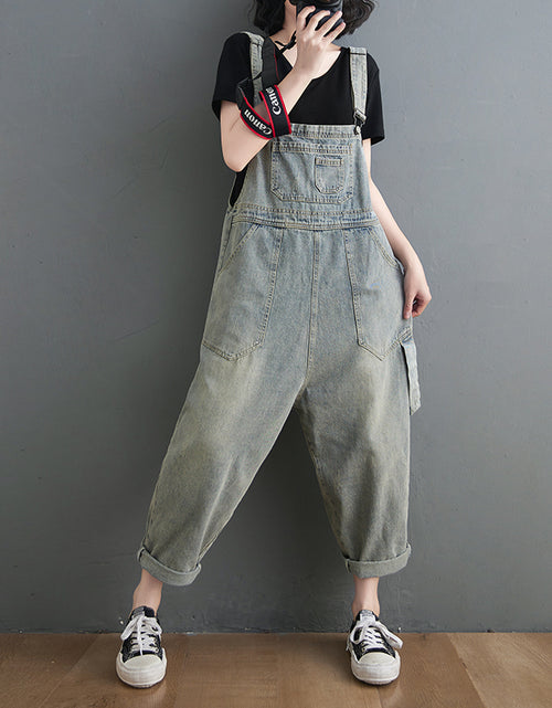 Load image into Gallery viewer, Washed Pockets Denim Jumpsuits
