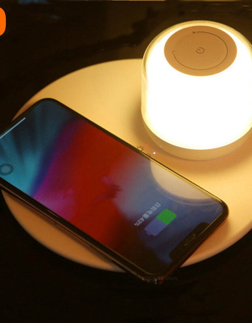 Load image into Gallery viewer, Fast Charger Table Night Lamp
