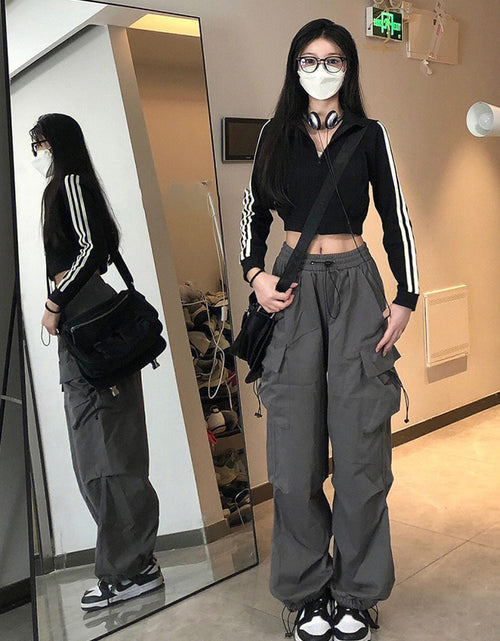 Load image into Gallery viewer, Techwear Cargo Trousers
