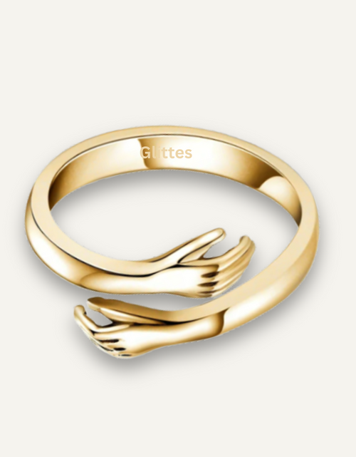 Load image into Gallery viewer, Huggin Gold Ring
