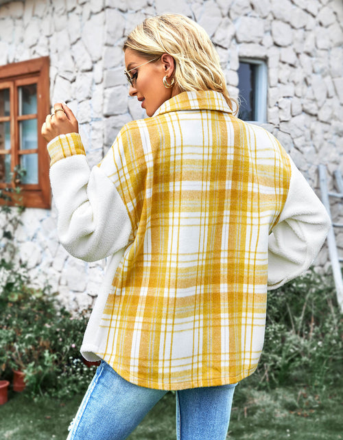 Load image into Gallery viewer, Plaid Contrast Button Front Spliced Sherpa Jacket
