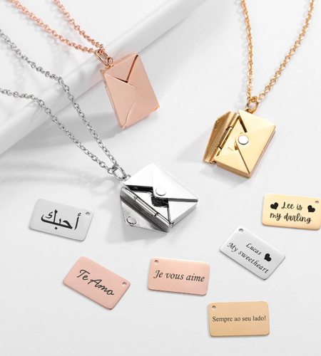 Stunning Envelope Necklace