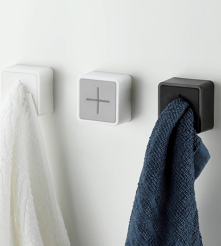 Punch Free Towel Plug Holder