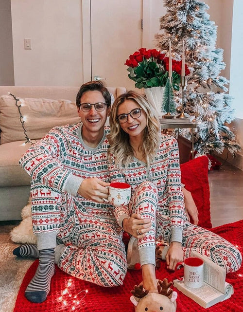 Load image into Gallery viewer, Family Matching Christmas Pajamas Set
