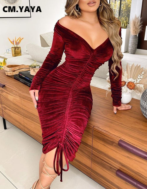 Load image into Gallery viewer, Pencil Velvet Dress
