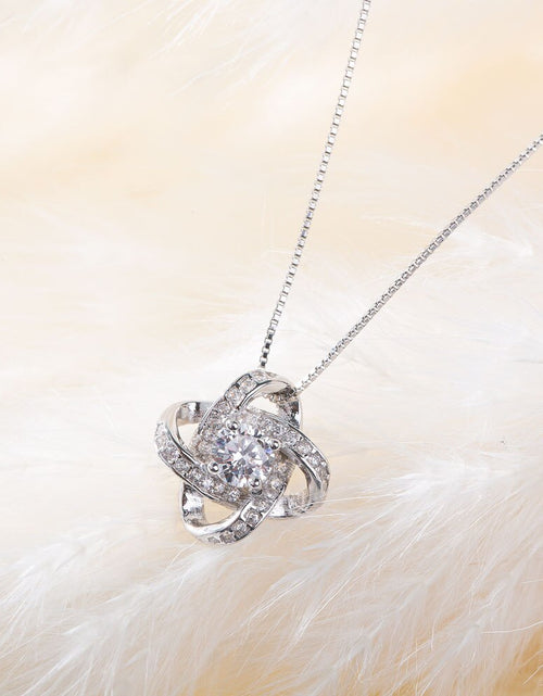 Load image into Gallery viewer, Crystal Flower Chain Necklace
