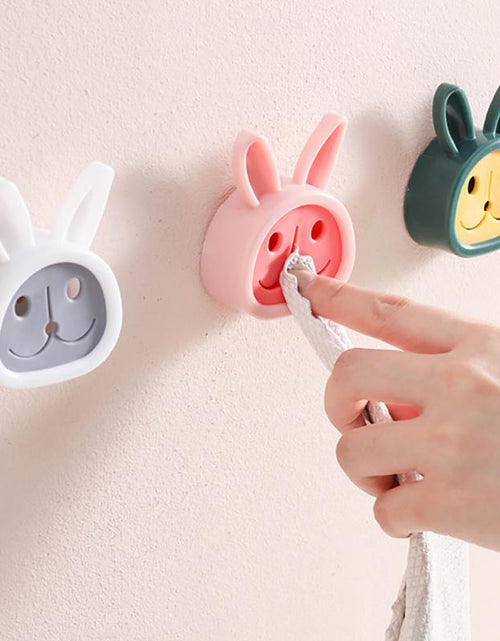 Load image into Gallery viewer, Cute Towel Plug Holder
