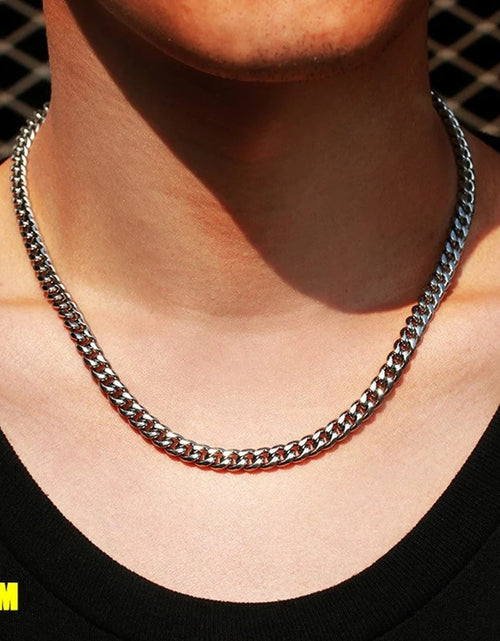 Load image into Gallery viewer, Daily Wearing Cuban Link Chain Choker
