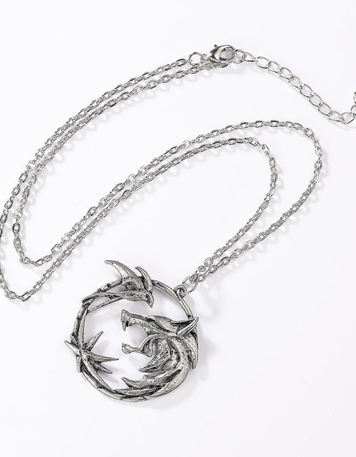 Load image into Gallery viewer, Wild Hunt Round Necklace
